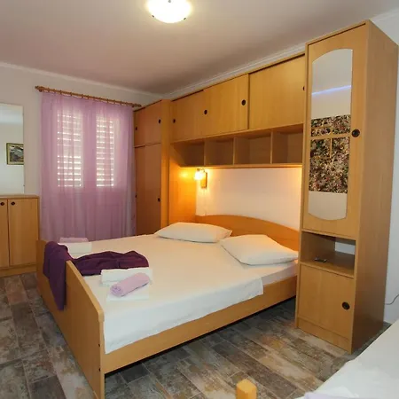 Rustica Apartman *
