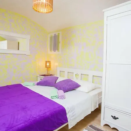 Rustica Apartment Makarska