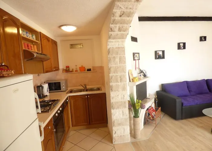 Rustica Апартаменти