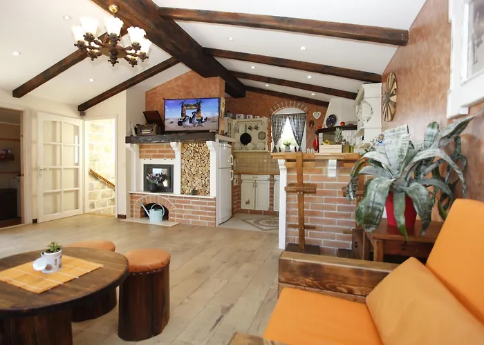 Rustica Макарська