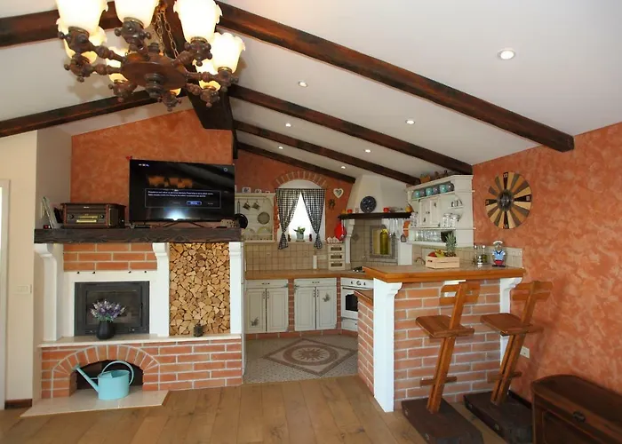 Rustica Apartment Makarska