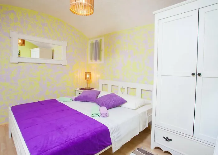 Rustica Apartment Makarska