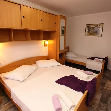 Rustica Lägenhet Makarska